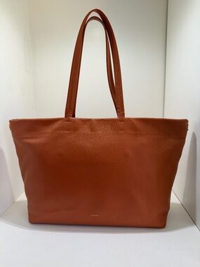 Cuyana Classic Easy Zipper Tote